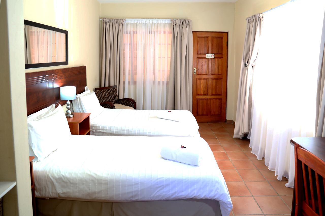 Morulana Guest House Κέμπτον Παρκ Εξωτερικό φωτογραφία