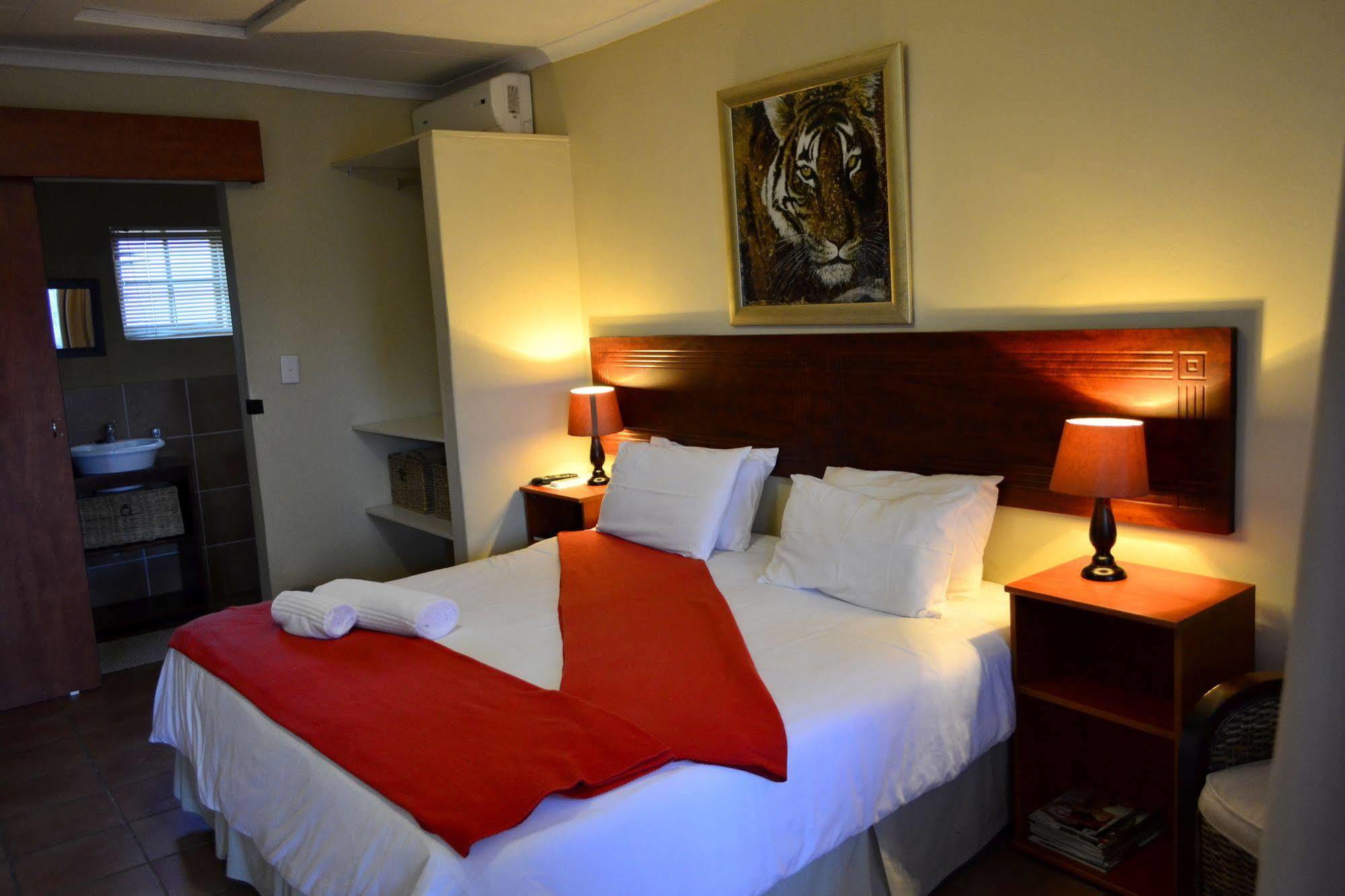 Morulana Guest House Κέμπτον Παρκ Εξωτερικό φωτογραφία