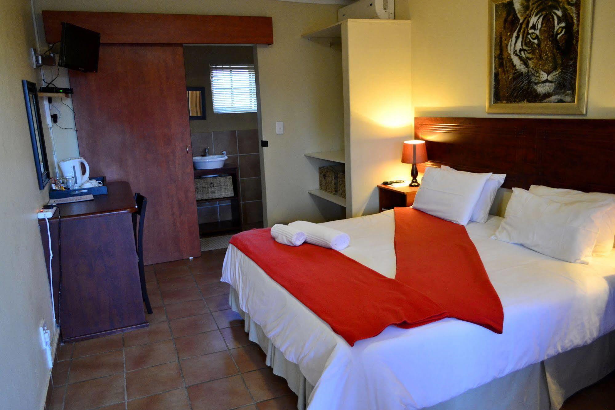 Morulana Guest House Κέμπτον Παρκ Εξωτερικό φωτογραφία