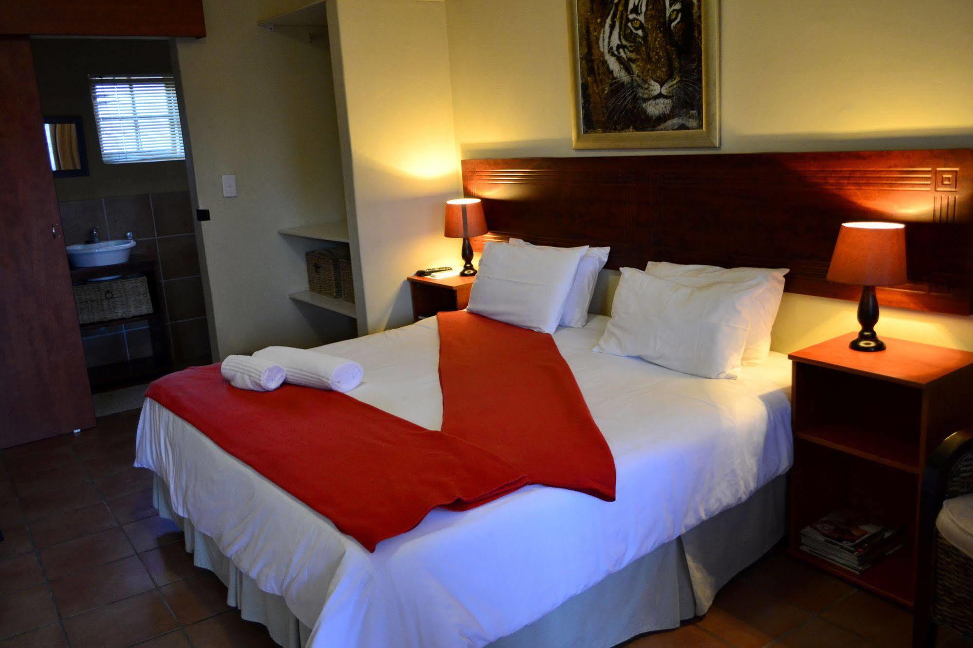 Morulana Guest House Κέμπτον Παρκ Εξωτερικό φωτογραφία